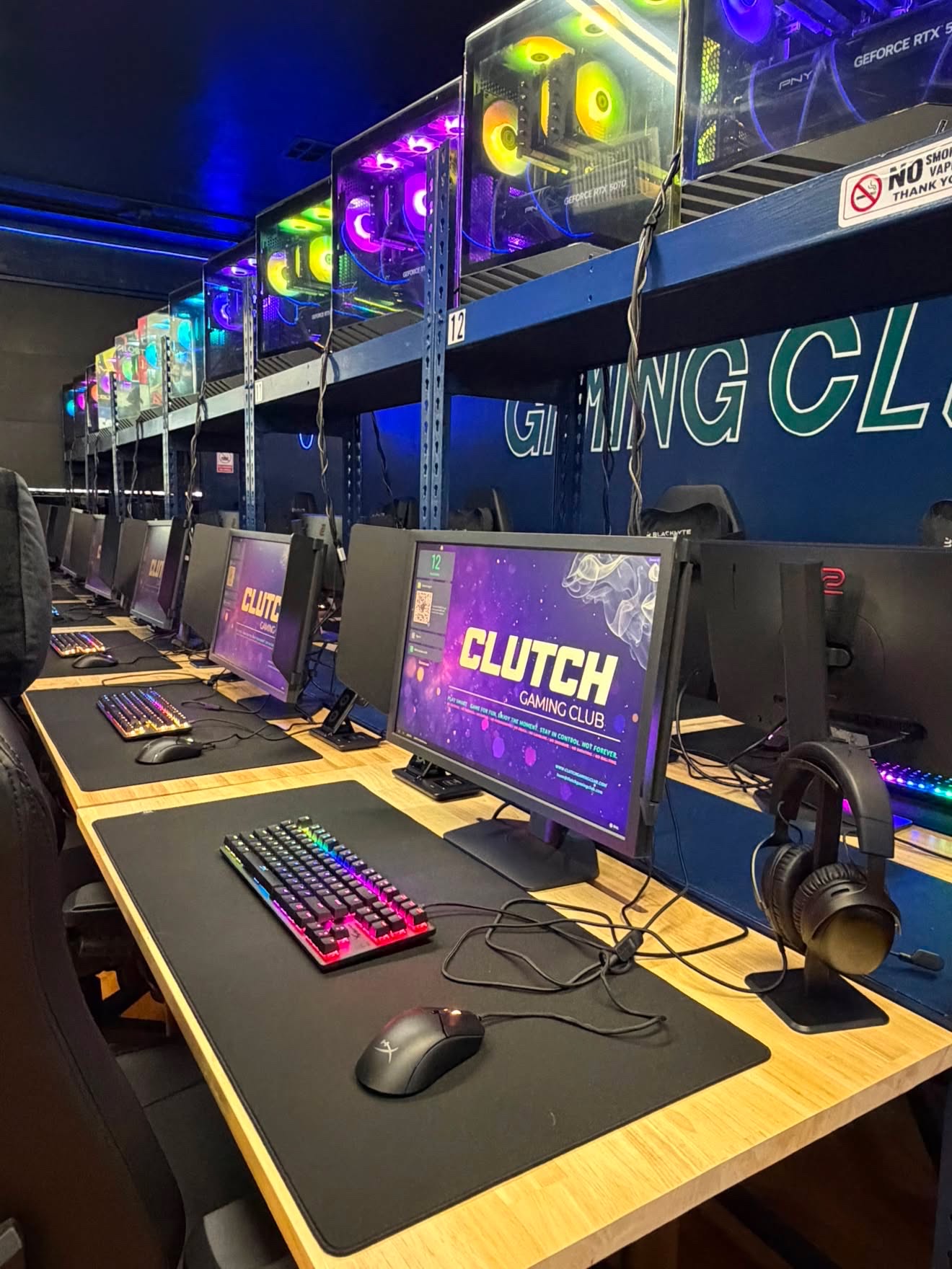 BenQ gaming monitors and headsets on the PC floor